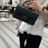 Custom image caption